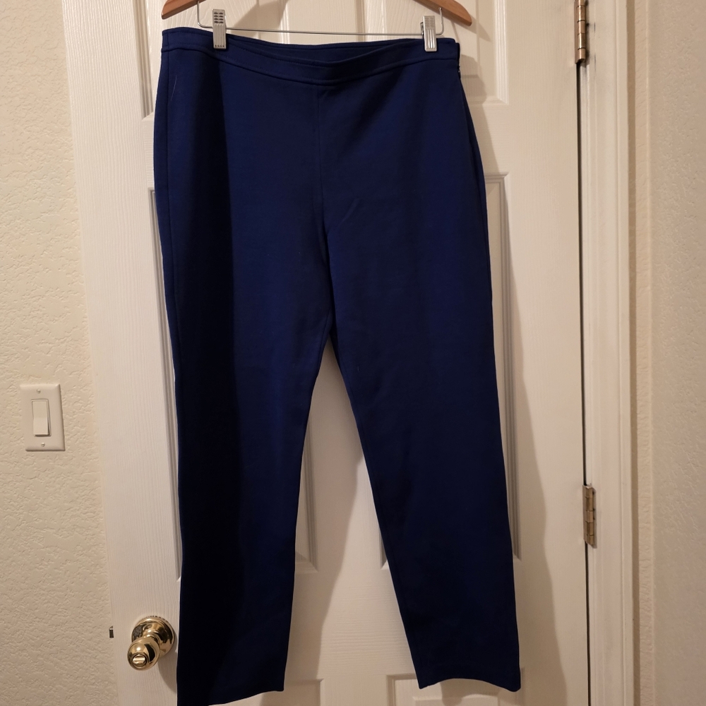 NWT St John Knit Pants